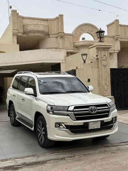 تويوتا لاندكروز 
(ساز)

موديل 2019 

ماشية 155 كيلو متر 

فول السيارة للأخير 

مواصفات ساز 

محرك 6v 

سعة المحرك 4000 سي سي

ملاحظة // ربع البنيد صبغ + بارد بيها

العنوان : بغداد المنصور 

السعر : 450 وبيها مجال للشراي

للأستفسار : ***********
