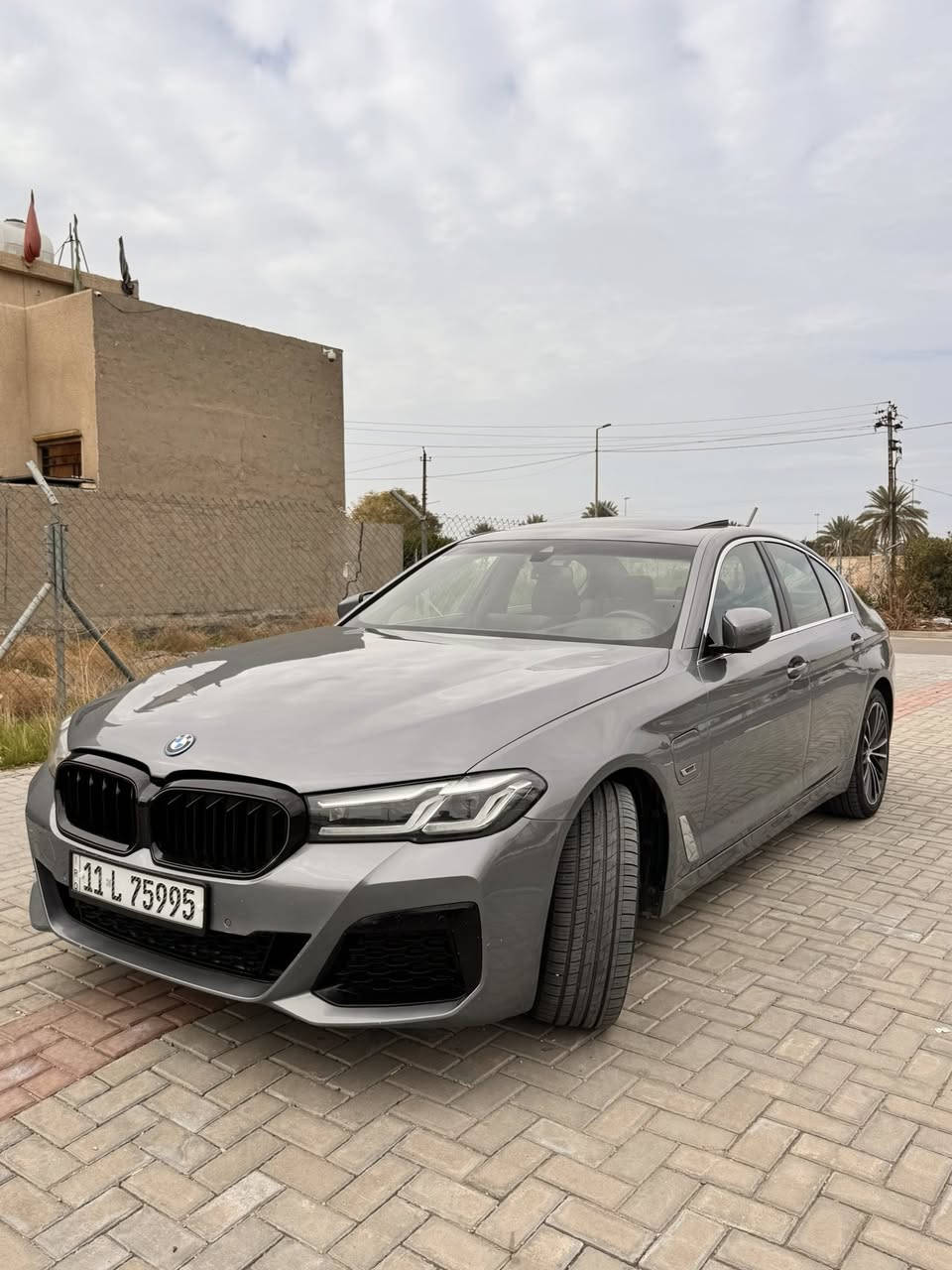 BMW 530e 2023
السلام عليكم
للبيع BMW 53Oe مواصفات
أمريكيه حادث خفيف، قطعة
واحدة صبغ وتصليح درجة
Wgl
السيارة خالية من كل العيوب وجاهزة للأستعمال بدون اي
مشاكل مع الألتزام بالصيانة
الدورية والخدمات في شركة
العروش حصرا.
مواصفات السيارة:
حساسات امامي وخلفي
دخول ذكي
هداب دسبلي
تدفئة مقاعد امامية
رادار خلفي
نقطة عميه
تنبيه الخروج عن المسار المساعدة بالبقا على المسار
نظام صوتي فاخر من هارمن
كاردن
بلكن هايبرد
مكان السيارة في حي الجهاد
والعرصات

للتواصل 
حسين
***********
