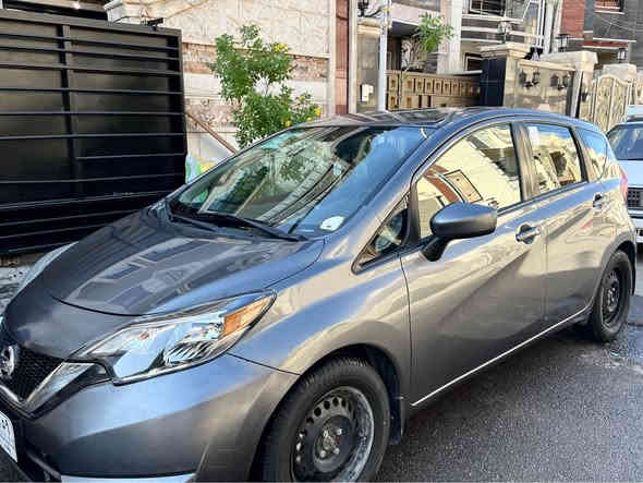 للبيع فيرسا نوت موديل 2018 وارد امريكي بدون حادث بدون صبغ فقط دعاميه اماميه بدون ايرباك حتى راديترات البلاديه ماشيه 58 الف فقط السياره بوضع الشركه واستخدام شخصي مال بيت ع ايدنه وبسمنه رقم بغداد تحويل مباشر
السياره كلشي بيها بلادي وعلى وضع الشركه كير ومكينه لوك برغي ممفتوح بيهن
الصدر مال شركه ممتاز
تخم تايرات شادلها قبل اسبوع جديد
باتري جديد ابو الضمان
تبريدها بلادي على وضع الشركه ثلج ماشاءالله
تدفئه شغاله
السياره حتى مي الشركه البلادي الاخضر بعده بيها
السياره مواصفات استندر  ٤سنتر لوك وتحكمات ستيرن ودشبول ليزري يعني مواصفات استندر مال فيرسا
السياره مسويلها سونار واضح بي كلشي كداكم اخوتي 
وصور الحادث منشوره يمكم 
مكان السياره بغداد الكرخ حي الحسين 
السعر 103 ورقه وبيها مجال بسيط
للاستفسار *********** Colombo
