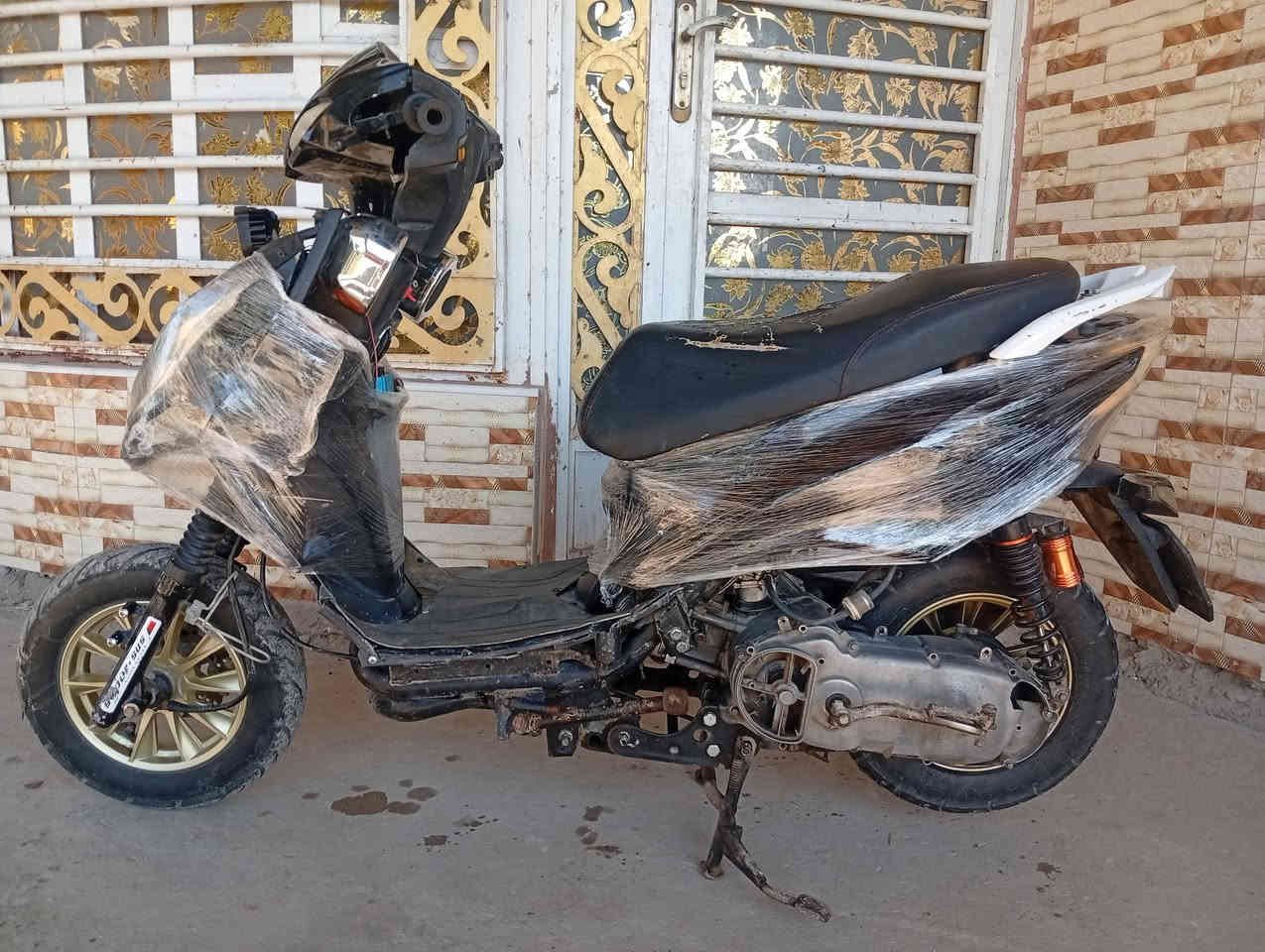 سلام عليكم ماكس اف اس بيه مكينه مال ماكس عدله بوشه 49 مكينه حلوه مبدل فقط كور دراجه حلوه سعره 275 مكاني حله ***********.   اذا اكو مراوس اراوس
