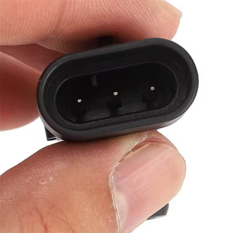 کوردی:
هەستەوەری پەستان (MAP Sensor) بۆ نیسان، ڕینۆ، داچیا و ئۆپڵ - ئەسڵی

مەلەف (هەستیار)ی پەستانی مانیفۆڵد (MAP Sensor)
ئەم کاڵایە گونجاوە بۆ زۆربەی مۆدێلەکانی ئەم سەیارانە:
• نیسان (Nissan): تێیدا (Tiida)، قەشقای (Qashqai)، ئێکس ترێل (X-Trail)، نۆت (Note)، میکرای کۆن و نوێ (Micra)، ئەلمێرا (Almera).
• داچیا (Dacia): لۆگان (Logan)، ساندێرۆ (Sandero)، دەستەر (Duster)، دۆکەر (Dokker)، لۆجی (Lodgy).
• ڕینۆ (Renault): مێگان (Megane)، کلۆ (Clio)، لاگونا (Laguna)، کانگۆ (Kangoo)، سینیک (Scenic).
• ئۆپڵ و ڤۆکسهۆڵ (Opel / Vauxhall): ڤیڤارۆ (Vivaro).
جۆری تریش ….
تێبینی: بۆ دڵنیابوونەوە، ژمارەی سەر پارچەکە و ناوی وردی مۆدێلەکان لە وێنەکاندا هەیە.

العربي:
حساس ضغط الهواء (MAP Sensor) لسيارات نيسان، رينو، داتشيا وأوبل - أصلي

حساس ضغط المانيفولد (MAP Sensor) 
متوافق مع مجموعة واسعة من السيارات:
• نيسان (Nissan): تيدا (Tiida)، قشقاي (Qashqai)، إكس تريل (X-Trail)، نوت (Note)، ميكرا (Micra)، ألميرا (Almera).
• داتشيا (Dacia): لوغان (Logan)، سانديرو (Sandero)، داستر (Duster)، دوكر (Dokker)، لودجي (Lodgy).
• رينو (Renault): ميغان (Megane)، كليو (Clio)، لاغونا (Laguna)، كانغو (Kangoo)، سينيك (Scenic).
• أوبل (Opel / Vauxhall): فيفارو (Vivaro).
و نوعيات أخرى 
ملاحظة: يرجى التأكد من مطابقة رقم القطعة لضمان التوافق التام مع سيارتك. السليمانية, العراق


**إذا كنت صاحب هذا الإعلان وتريد حذفه لأي سبب، رجاءا أرسل رسالة إلى الدعم الفني**