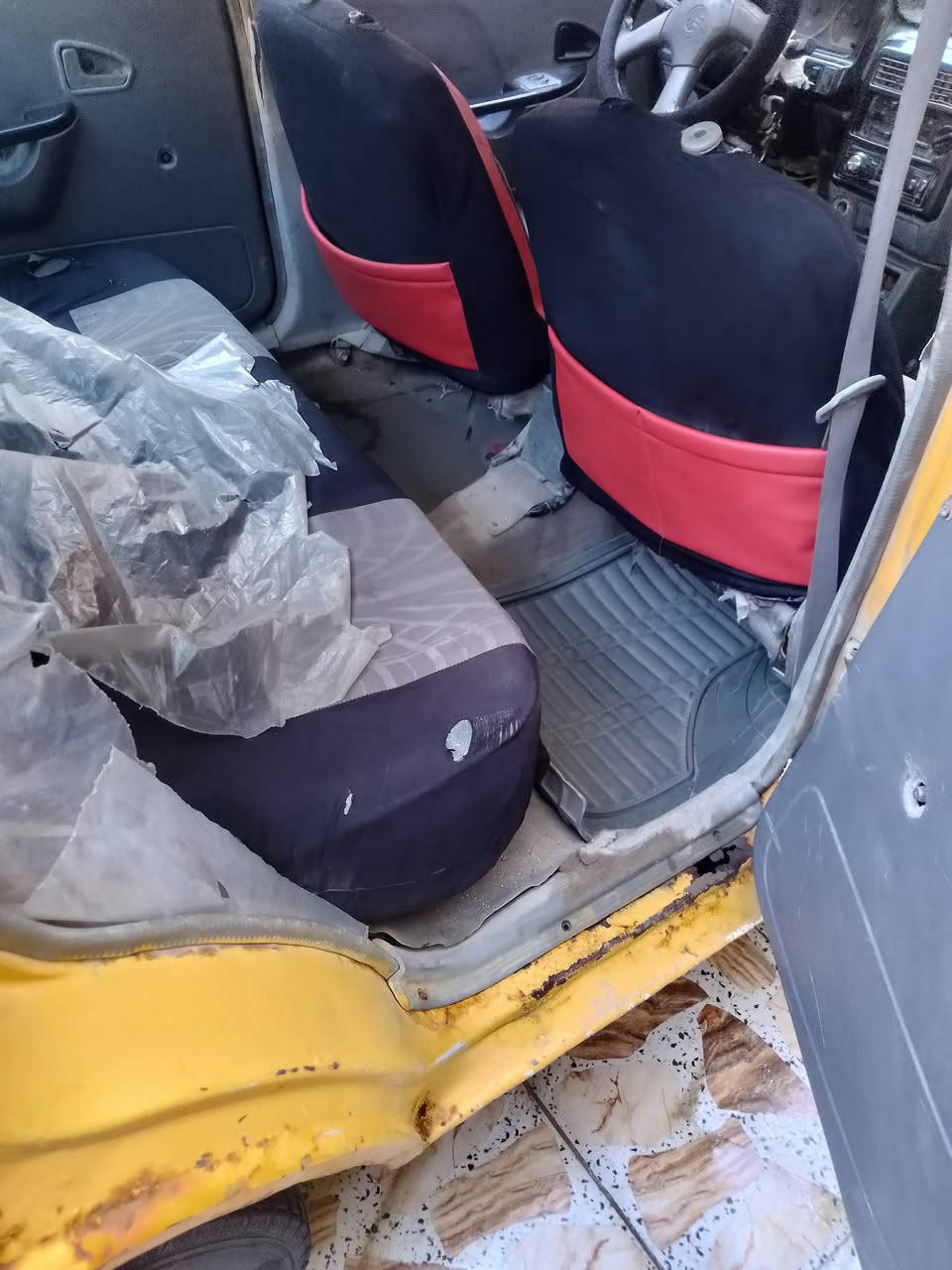 *********** لبيع أصولي تحويل مباشر سعر مليون و800نا صريه مركز
