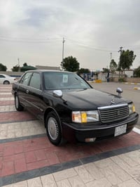 راس الثور تكم  مكفوله من الضربه والصبغ العام  مكفوله من الكصه والجثه ط...