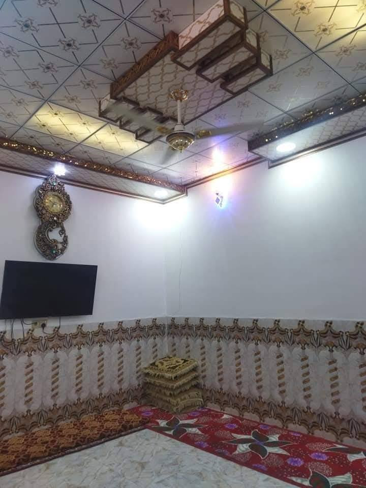 السلا عليكم بيت زراعي حي ميسان قرب اسواق العائله بي ستقبال وغرفه نوم وصاله ومطبخ وصحيات داخليه وخارجيه مساحه 75 متر مربع
سعر 30وبي مجال  
للستفسار اكثر اتصال بلرقم  ***********
