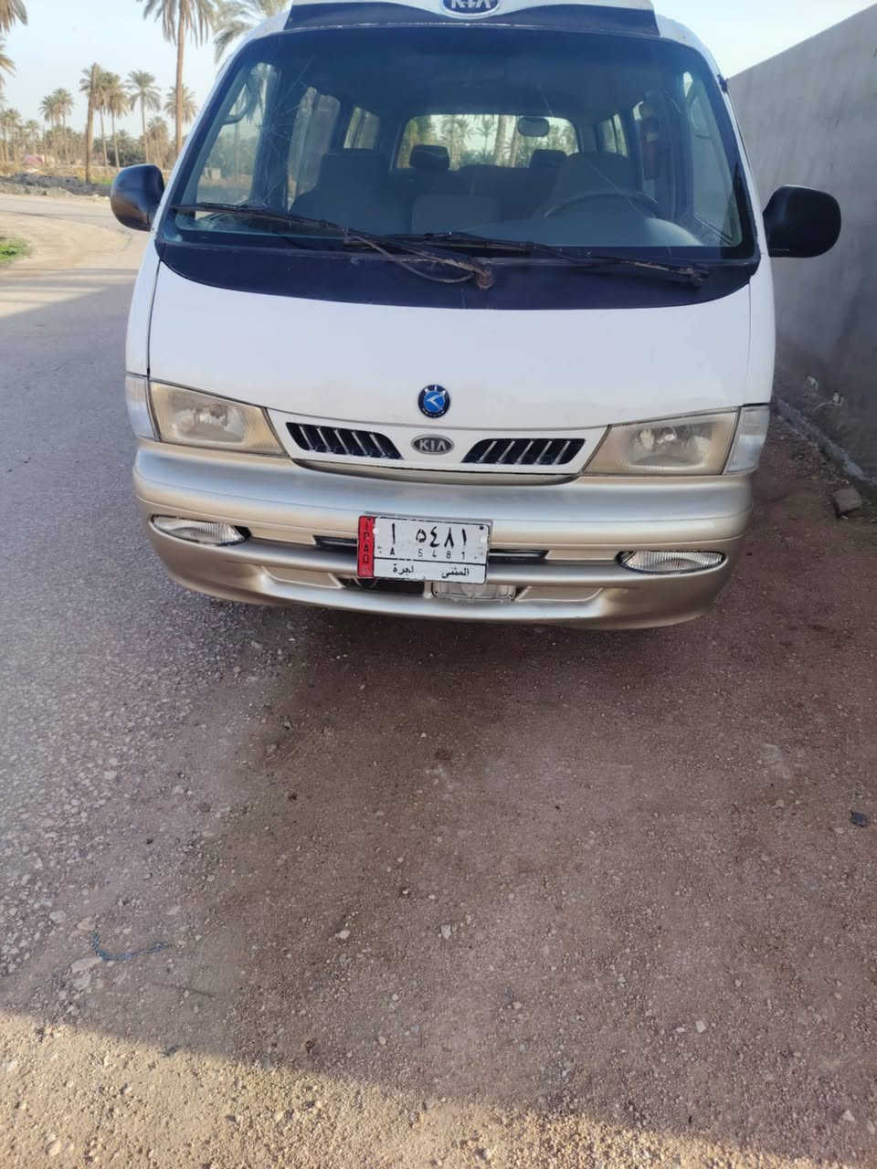 كيا بريجو مديل 2000 
رقم مثنى مشروع وطني راعيهه يمي 
مكفوله من الضربه والكص بيهه رشات كلش بصيطه 
مكينه كير حداديه تخم تاير كهربائيات كلهه جاهزه 
السعر 72 وبيه مجال حق الجيه مكاني مشخاب اتصال فقط مكلف بلنشر ***********
