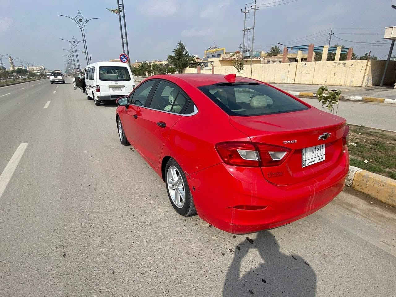 كروز موديل 18
محرك 1400  تيربو 
ماشيه 189كم 
حادثها كما موضح بالصور  تعمير خشم البنيد  وصبغ
فول عدا الفتحه  بيها ملاحظات  شوف العين 
مواصفات LT
هزة جديدة
 رقم انكليزي  ذي قار   
غرامات صفر  
المكان ذي قار الناصرية مركز 
***********
السعر ٧٥ وبيها مجال
