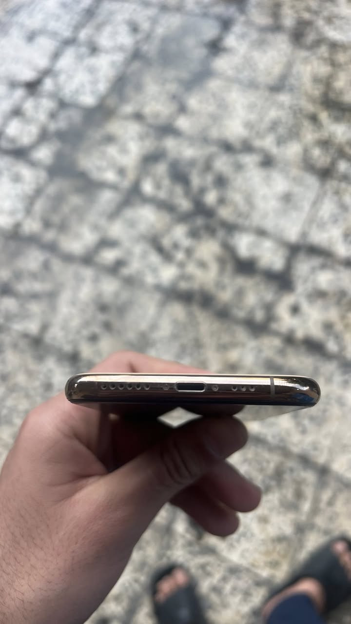 آيفون ١١ برو بطارية ٧٣ الذاكرة ٦٤الجهاز نضيف السعر ١٩٠ و بي مجال بصيط حك الجية


**إذا كنت صاحب هذا الإعلان وتريد حذفه لأي سبب، رجاءا أرسل رسالة إلى الدعم الفني**