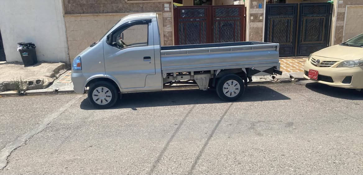 بیکاب هاڤئ ٢٠١٢ بیلیدان مالەکی خاوینوو بیکیشە مالی کاسبیە رقم هەولیر خاوەن سنەوی لەدەرەوەیە شرتی گیرو مکینەو براوە هموو شتەک شوین هةولير نرخ37وراقو کمی مةجال 
*********** أربيل, العراق
