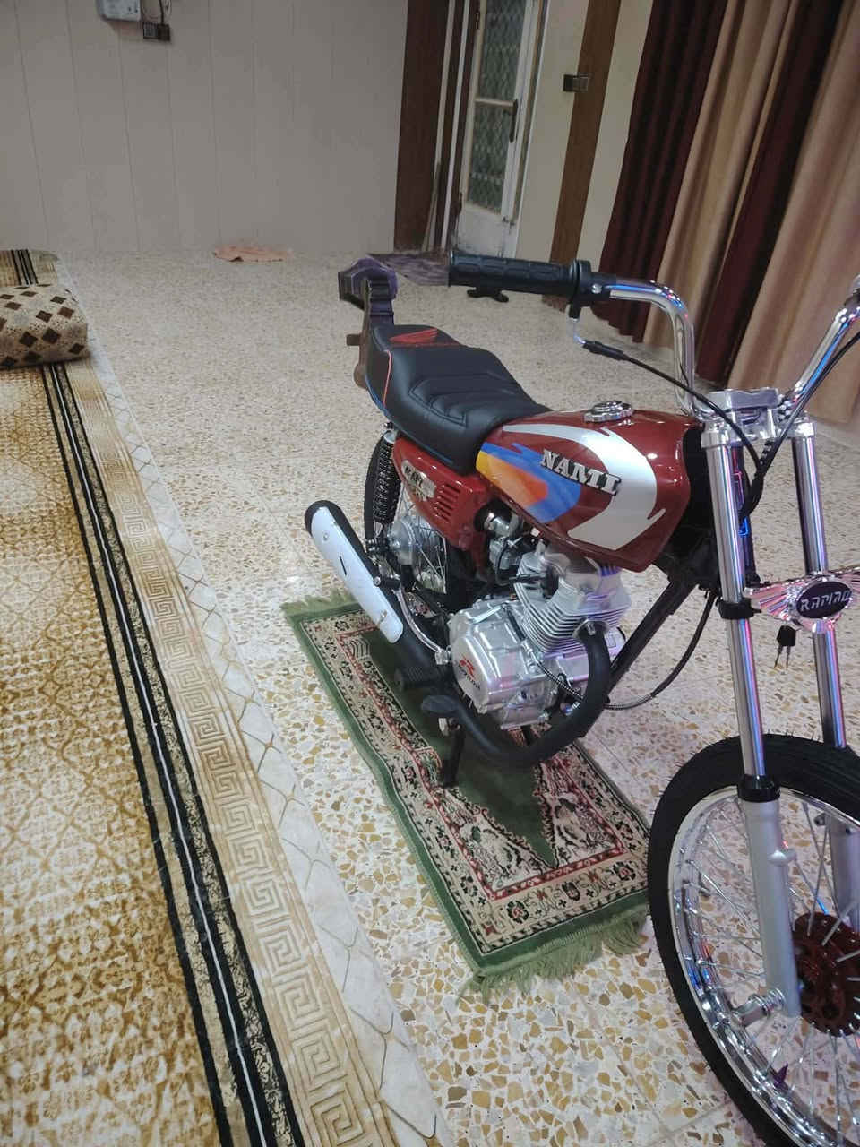 السلام عليكم اربعه كير للبيع اوراق ال تعميره 25 مامستعمله غير سبوع واحد  مكاني طويريج ام روايه البحسون رقمي ***********لسعر750 وبيه مجال
