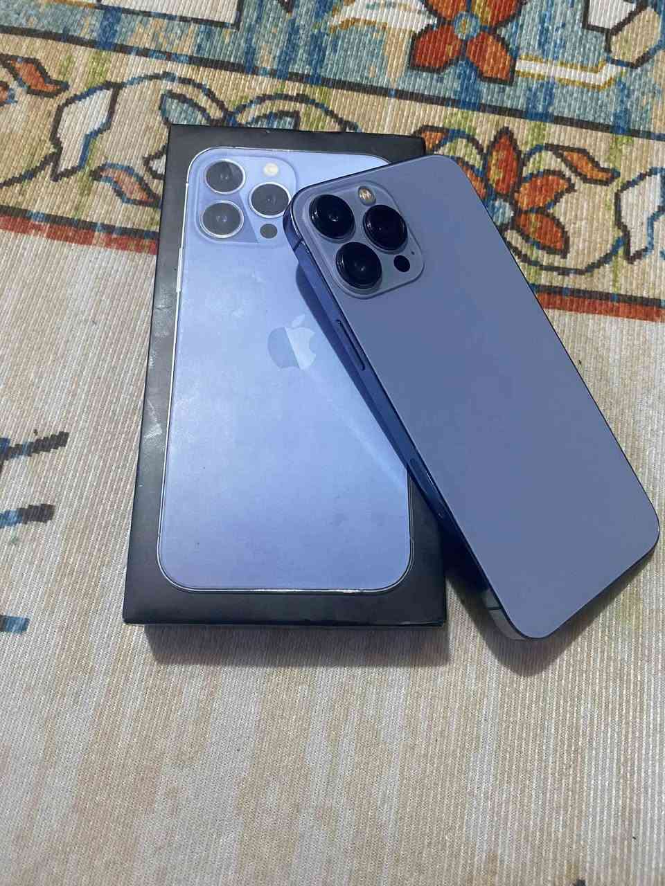 إيفون 13 بره ماكس ذاكره 256 لون بحري امبدل شاشه وبطاريه الشاشه لا تعلك ولا تشكل أمنت الله شاشه حلوه والبطاريه ماكو أي صرف أمنت الله للبيع أو مراوس حسب القناعه السعر 460 ملحقات كامله وكرتون مطابق كدام عينك مكاني حله مركز قرب مرور بابل للتواصل ع الرقم *********** فقط واتساب.
