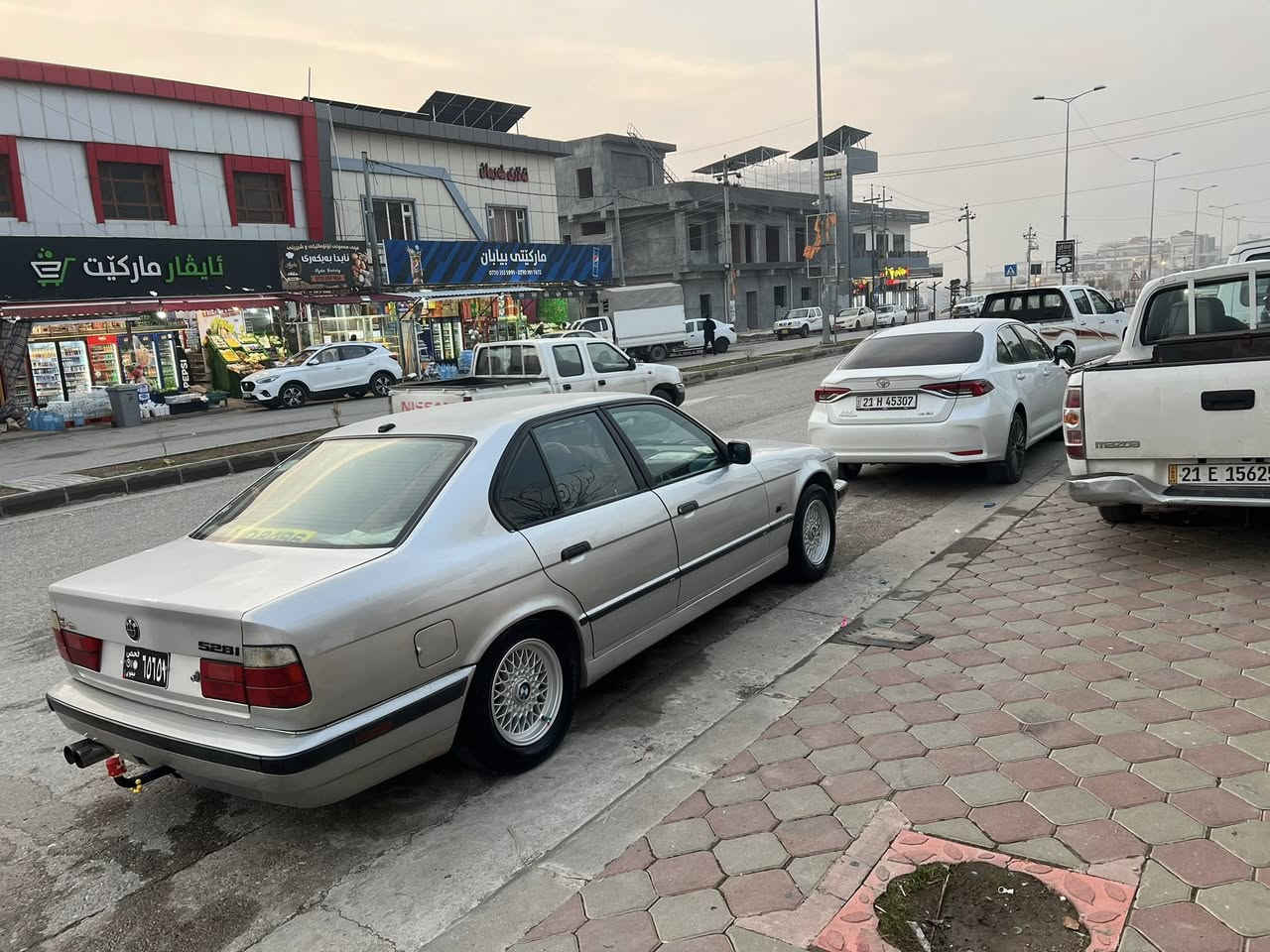سڵاوی خوای گەورەتان لێبێت🤍
بیئێم 1990کامل کراوە1995 سەیارەکە ئاڕمی پلاستیکی سلێمانیە گێڕ عادیە کامل بۆیاخ لەسەر ساخی سەیارەکە هەموو گیانی بەشەرت ئەکسل و کێڕو مەکینە بەشەرتی فیتەر کارەبایی هەمووی ئیش سەیارەکە 528 پێش پانە دوو کوشن کارەبا دوو جام کارەبایە پەردوی بیلادی ماشەالڵە سەیارەکە نموونەیە 
سعر.٦٠گەڵا مەجالێکی برایانە.
ژ.م ***********
Admin♥️
