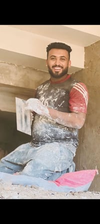 شغلنا جص وبورك دقه في العمل مواعيدنا مضبوطه مبيت في نفس الموقع ال نشتغ...