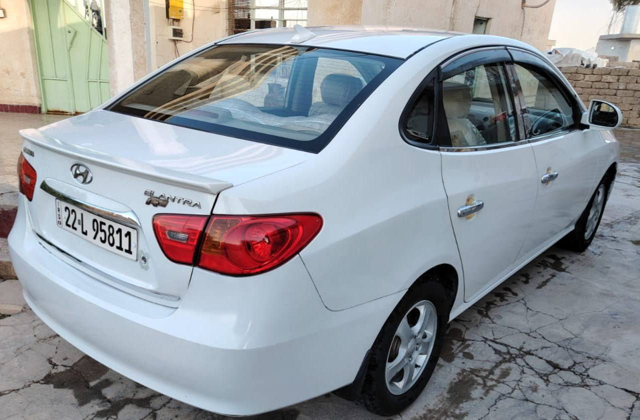 مكلف نشر سلام عليكم النتره للبيع موديل 2009 رقم اربيل سنويه تنتهي 20031 هزه جديد  محرك 20  مامفتوح  كير وتمتيك طخم تيرات جديد صدر امامي خلفي جديد تبريد ثلج سيارة جاهزة مكان سيارة شرقاط  سعر  117
***********
بدون دواخل
