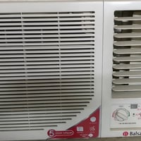 مكيف 2طن مستعمل قليل السعر 300 الف موبايل 07700267210