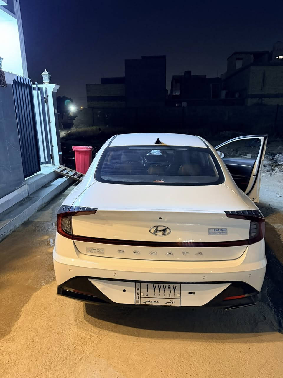 السلام عليكم سيارة سوناتا وارد خليجي موديل 2021
سيارة مكفولة من الدعامية للدعامية السيارة فول مواصفات موصفاتها VlP كير مكينه مكفوله الكشر ولا طخه بي 

المكينة 1600 تيربو

كشن تتدفي تبريد الخلفي والأمامي 

تحكم ستيرن 

رادار امامي وخلفي 

كامرة خلفية 

حساسات عدد ثمانية خلفي وأمامي 

برده خلفيه اوتو + بردات البيبان الخلفيات 

التبريد مناخين تتدفي تبريد 

باقي التفاصيل اتصل على الرقم مكان السيارة بغداد باب المعظم 

***********
