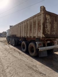 رينو • موديل 2001 • حجم 400