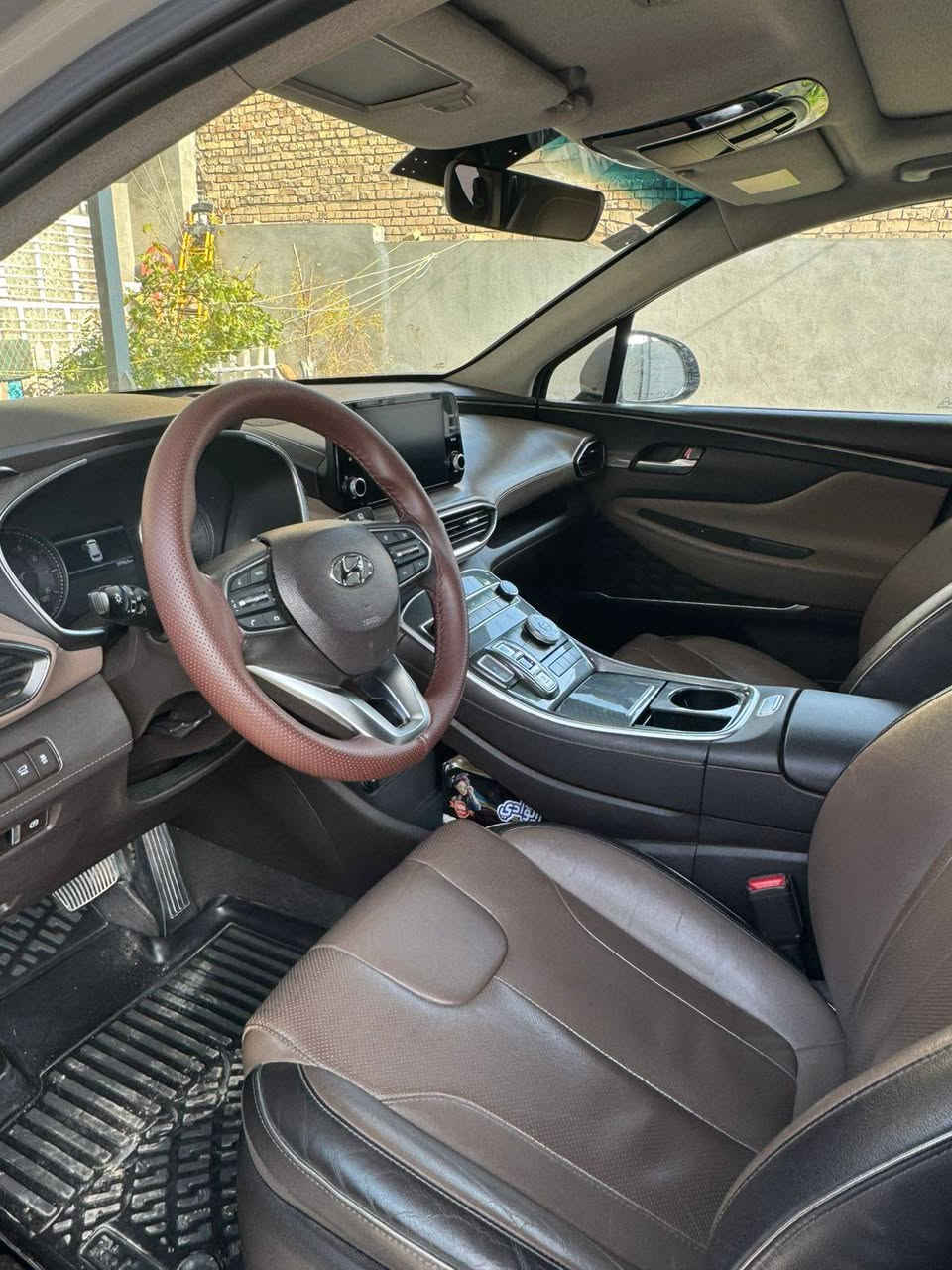 سنتافي خليجي2022 رقم واسط
سيارة ماشية 39
سيارره حادثها بنيد وجاملغ وباب 

مواصفات هايترك معروفه مواصفاتها فور ويل
1- اللون سلفر7راكب
حجم المحرك 6سلندر
المواصفات
1- مفتاح ذكي بصمة 
2- نظام اوتو بارك / والتوقف الذاتي بدون
سائق
3- كير بنظام الدگم 
4-هاند بريك بصمة Auto Hold أوتو هول نظام مانع الانزلاق نظام نزول المنحدرات5-المرايا الجانبية نقطة عمياء wa
اشارات
مرايا جانبية بخاصية الترحيب والفتح عند الاقتراب والاضاءة في
6- رادار 360 درجه
7- كشنات تدفئة
8-بني راما 
#السعر 240
سيارة اي نقص مابيها جاهزة من كلشي
تحويل مباشر
وبعد بيهاا هواي مواصفات
الاتصال***********
