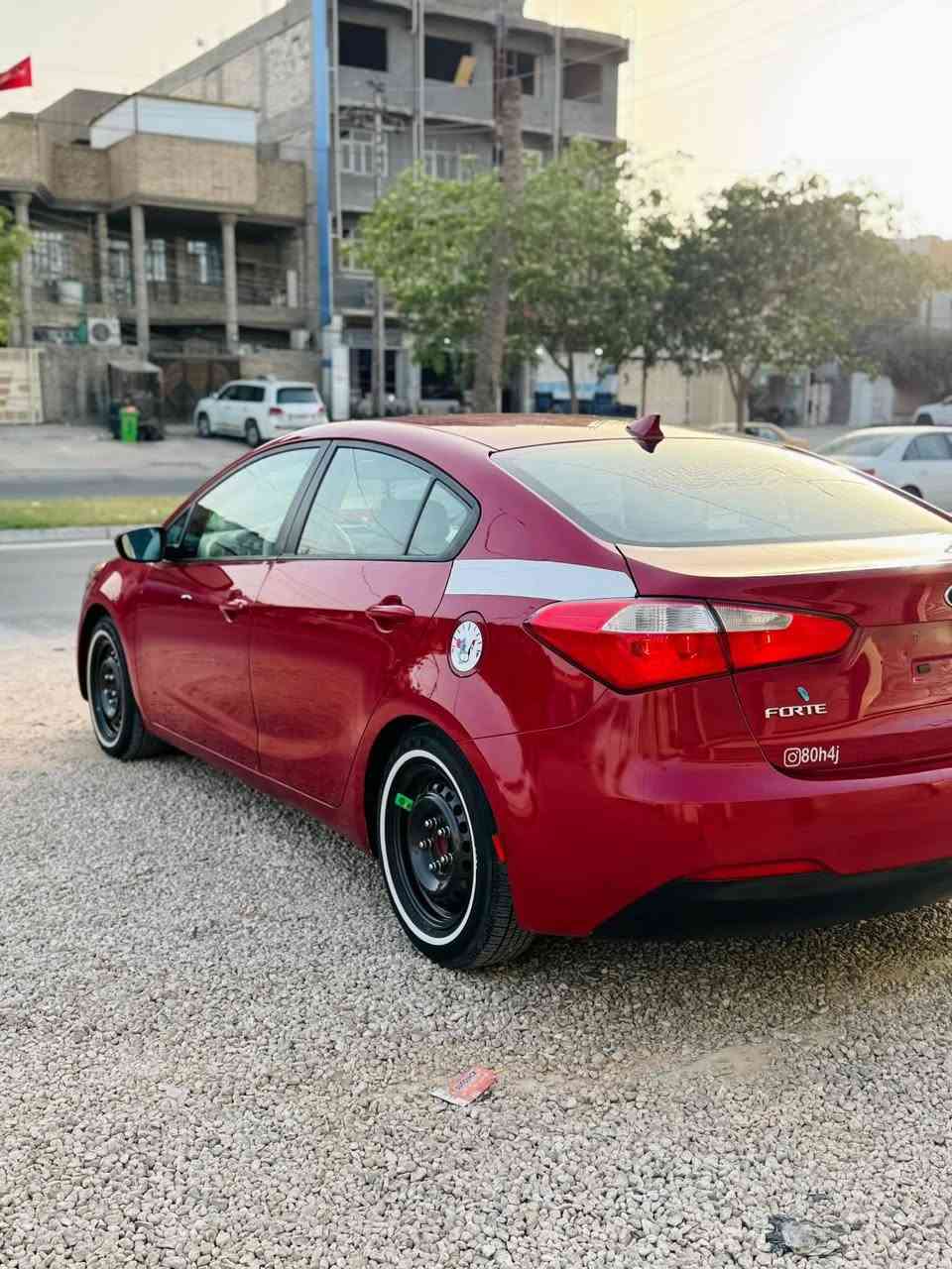 سلام عليكم 
فورتي مديل 2016 للبيع

السياره نظيفه برغي مناقصها ومتعوب عليها 

ماشيه 130 الف مكينه كير حداديه  تبريد ثلج 

 أي نقص مابيها كله فول 

غرفتها تخبل. السياره مواصفاتها:

بيها 3 انضمة قياده

نضام ايكو وسبورت 

مانع انزلاق 

تحكمات ستيرن وباقي المواصفات المعروفه

بيها ثلاث قطع 

مكينه 2000 سياره كلش نضيفه مامتعوبه الشراي سنويهَ لل29 بأسمي السياره رقمها بغداد انكليزي هزه جديدة .

سعر ١٠٣  قفل قفل مكان نجف مشخاب إستفسار خاص


**إذا كنت صاحب هذا الإعلان وتريد حذفه لأي سبب، رجاءا أرسل رسالة إلى الدعم الفني**