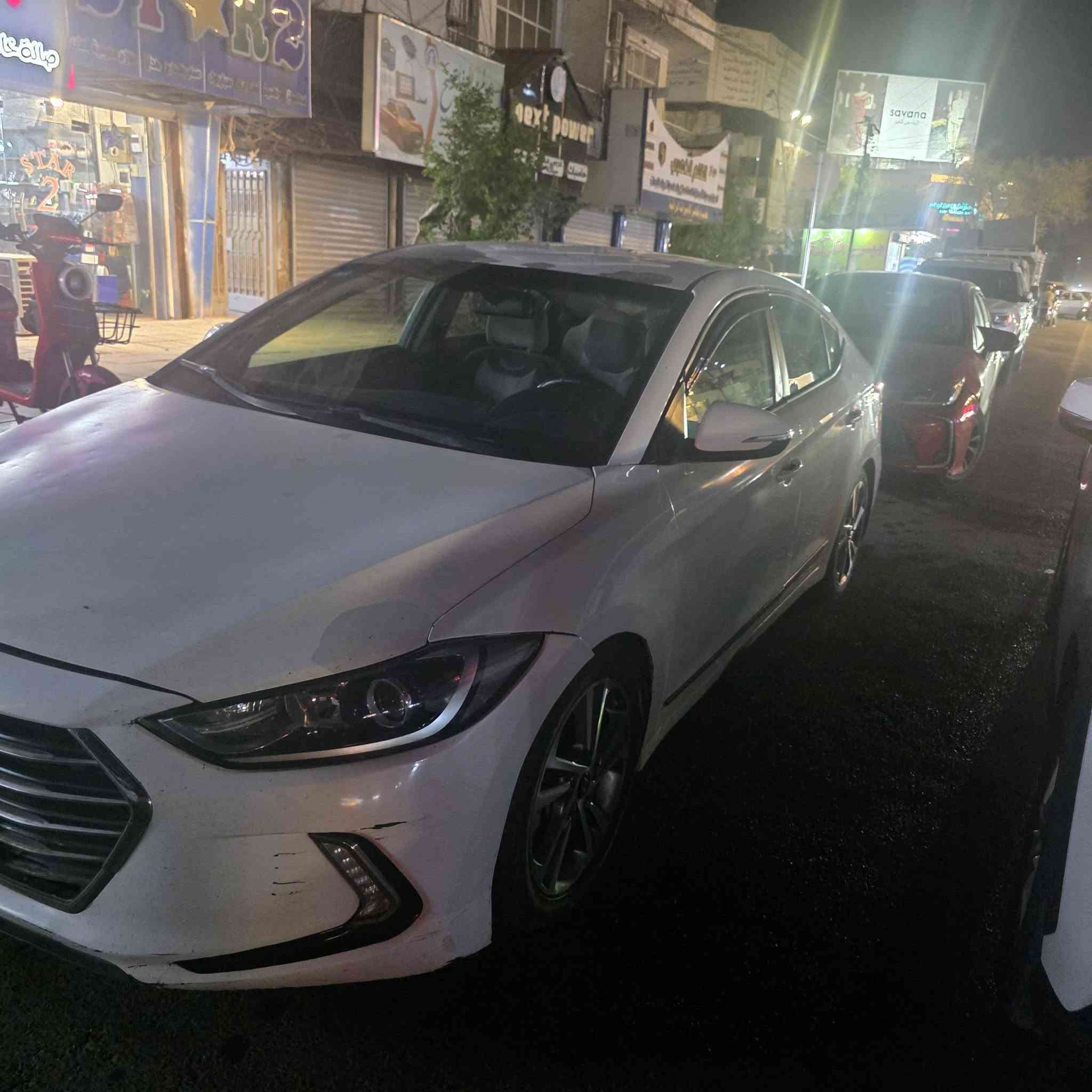 السلام عليكم 
للبيع هيونداي النترا ٢٠١٧ ابيض صدفي 
وارد امريكي حادثهه بنيد مبدل وبيهه صبغ اقل حزام بس ابيع حزام 
مواصفات عاديه ماشيه ١٣٩ الف 
محرك كير تبريد دواخل كهربائيات جدد  الصدر نص عمر 
يحتاجلهه دعاميه اماميه فقط وطوبات 
للبيع بسعر ٩٨ ورقه 
للاستفسار الاتصال بالرقم ***********
مكان السياره بلديات او شارع فلسطين
