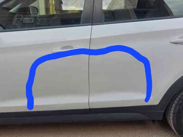 توسان 2018 امريكي
حادث السياره
صندوك خلفي عل بارد وصبغ بابتين كما موضح بلصورة 
رقم اربيل 
باسمي تحويل مباشر 
بدون ايرباك
موصفات
كشنات تدفئة
شاشه كبيره بلادي 
تبريد خير من الله
كامرة دواره
تحكم ستيرن جهتين 
مانع انزلاق بلوتوث مخرج يو اس بي 
كشن كهرباء
ارظيه مغلفة جلد 
تخم تاير جديد 
سياره ماشيه 69
مكان السياره بغداد الحريه 
الاتصال
***********
***********
