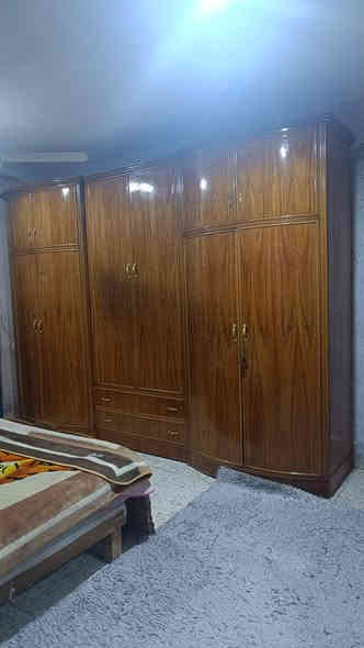 غرفه تسكام صاج داخل وخارج ام السته طابقين ضهر جرجوبه نظيفه السعر مليون وبيه مجال قليل مكاني محاويل للاتصال ع الرقم ***********
