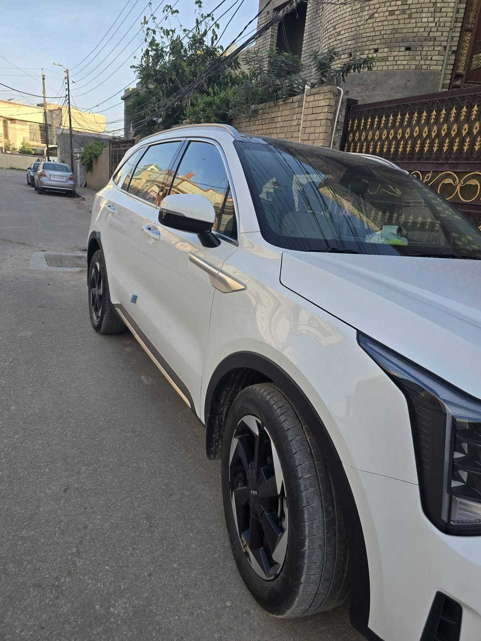 سورنتوا  ٤ سلندر رقم اربيل فول مواصفات بانوراما كير ماوس مكفوله وماشيه ٣٣٠٠٠ الف السعر ٢٦٥ ورقه وبيها مجال *********** سيارة جدا نظيفه
