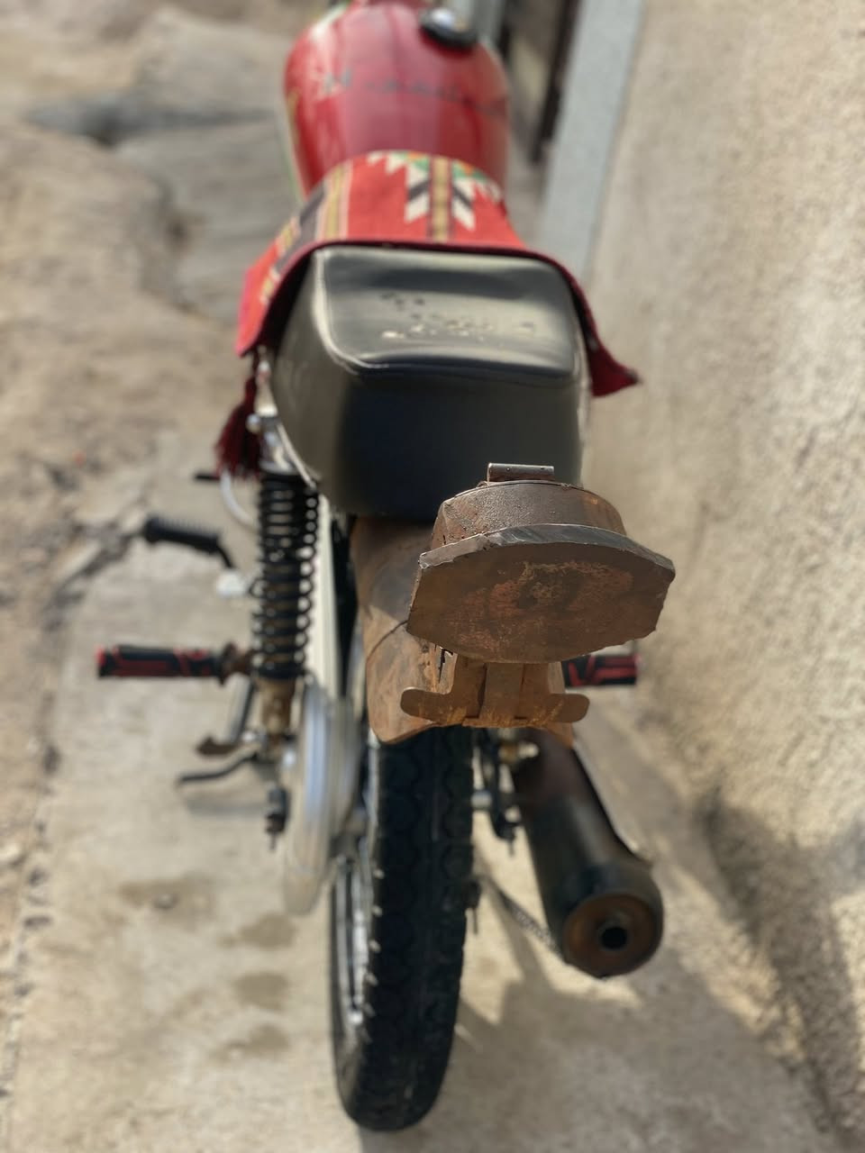 أورق كله 25 وشاصي ٢١ أحمد شهاب لسعر٧٠٠وبيه مجال أو مروس مكاني حله ***********
