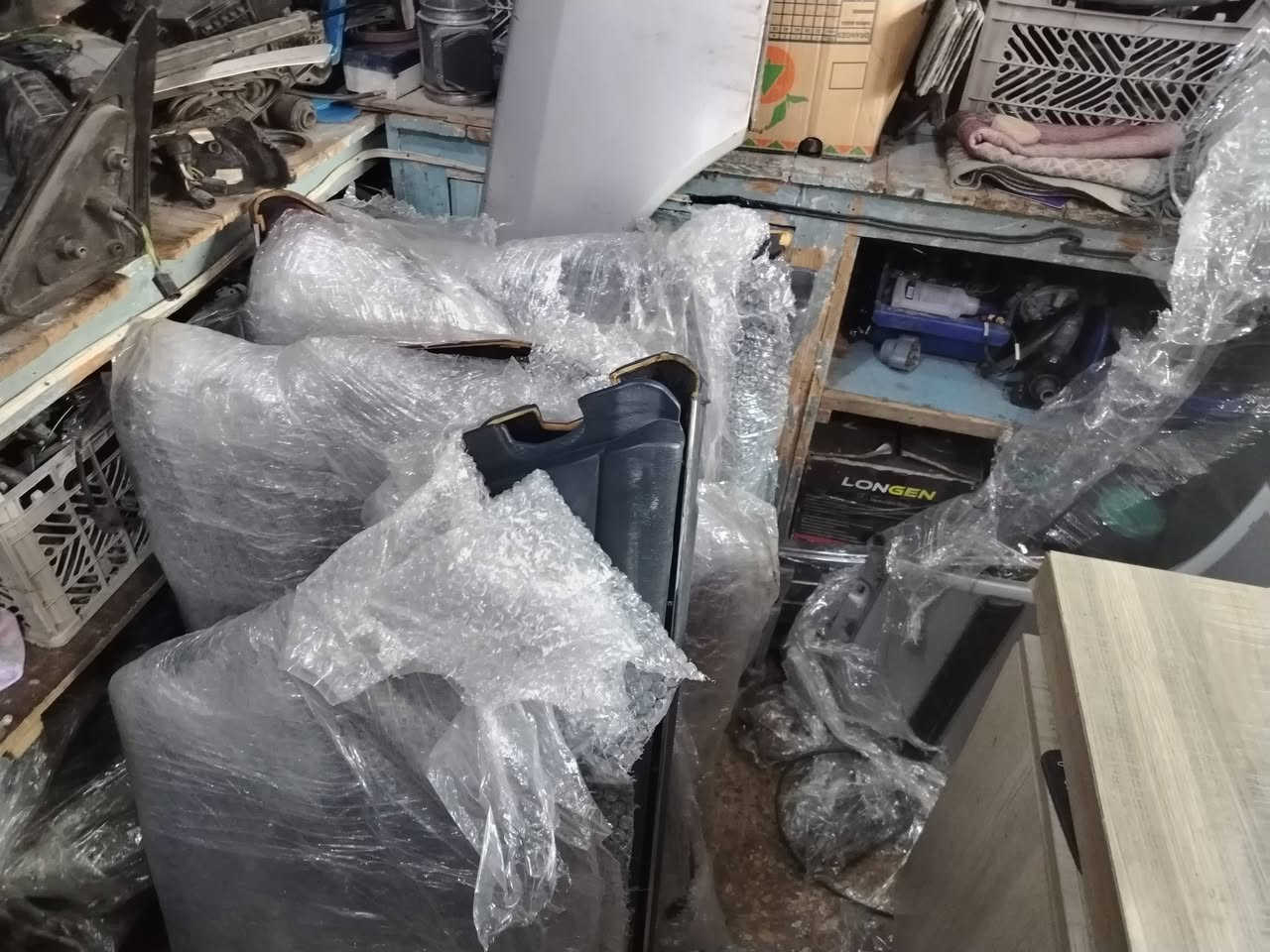 احلى ناس والله
حكمت النعماني
الشيخ عمر شارع الثالث
مجمع بغداد ***********
