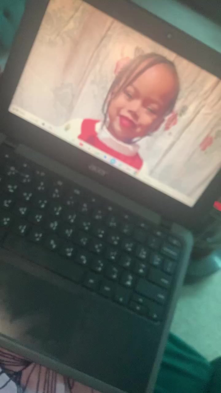 لابتوب للبيع استعمل شهر مكفول من كلشي اصلي ونوعيته زينه اريد ابيعا لن ما نستعمله الشعر ١٥٠ وبس مجال لشراي توصيل لكافه المحافظات المكان اربيل هولير نوى يتحمل وأيد برامج


**إذا كنت صاحب هذا الإعلان وتريد حذفه لأي سبب، رجاءا أرسل رسالة إلى الدعم الفني**