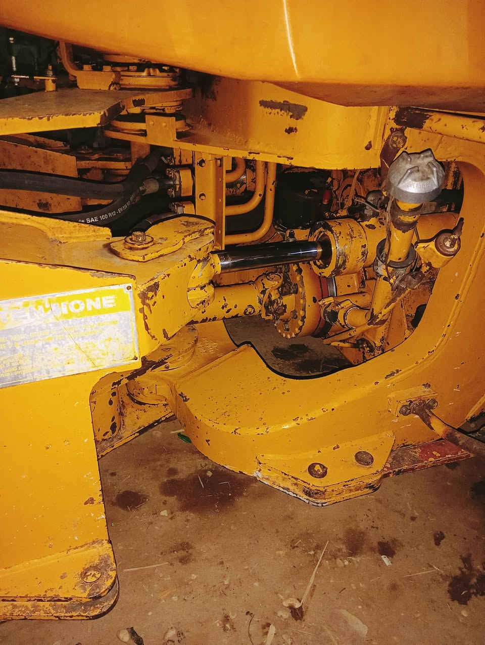 بسم لله مشاء الله 
للبيع 926CAT
مودل 87بجيكي
01121856515
01027746146
#الجميع
#المتبعين


**إذا كنت صاحب هذا الإعلان وتريد حذفه لأي سبب، رجاءا أرسل رسالة إلى الدعم الفني**