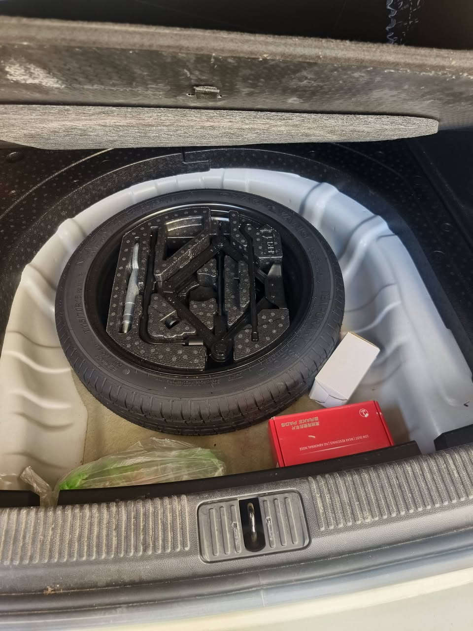 ‏سلام عليكم توجد mg5 موديل 23 مكفولة كفاله عامة ماشيه 58 ألف رقم سليمانية بأسمي .سيارة نظيفة وخير من الله تخم تاير جديد اصلي يعني متصرف عليها درهم واحد وبالعافية ع إلي يأخذهاا
‏رايدها ب 100 وبيها مجال للتواصل ***********
