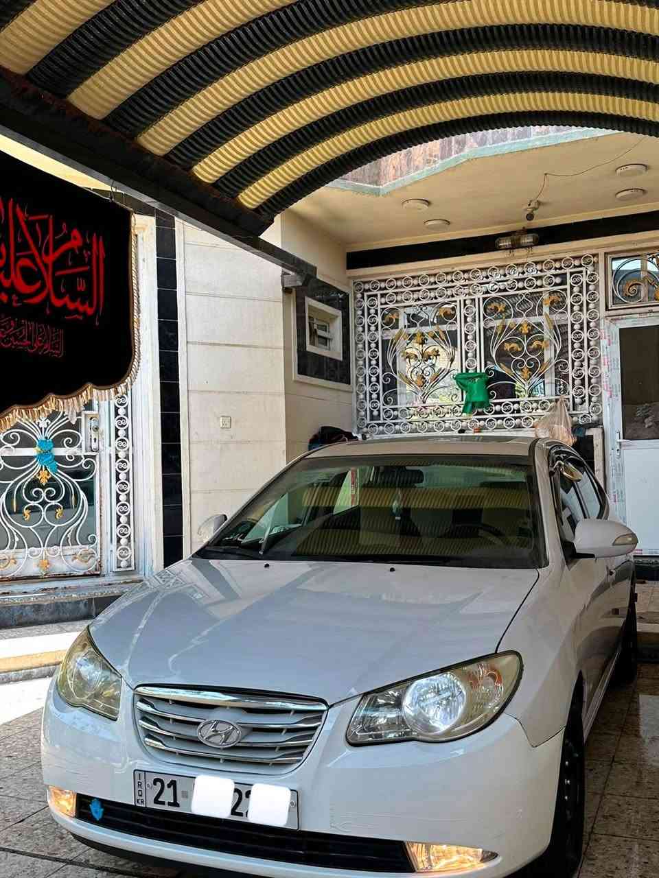يالله 
سلام عليكم للبيع فقط انتره 2011 خليجي مكينه 2000
رقم سليمانيه هزه وسنويه ورقم جديد سياره بسمي تريد تحويل او وكاله ( ماشيه 113 حقيقي )
( سياره فتحه اشاره بل مري شاشه 4 دسك)
سياره بيه نص جاملغ امامي الأيمن بل خشم مالته صبغ ونص بنيد يعني قطعتين صبغ بيهه (شواصي مكفولات)

!!!!!! وسونار ( بل منشور حته لااتعبك )

مكينه 2000 وكير جديد )

(سياره  كهربائيات كلها شغاله صدر امامي جديد تايرات انضاف)
مكاني سياره بغداد الرصافه 
سعرها 105 وبيها مجال كلش بسيط 
الاستفسار اكثر 
(***********)
