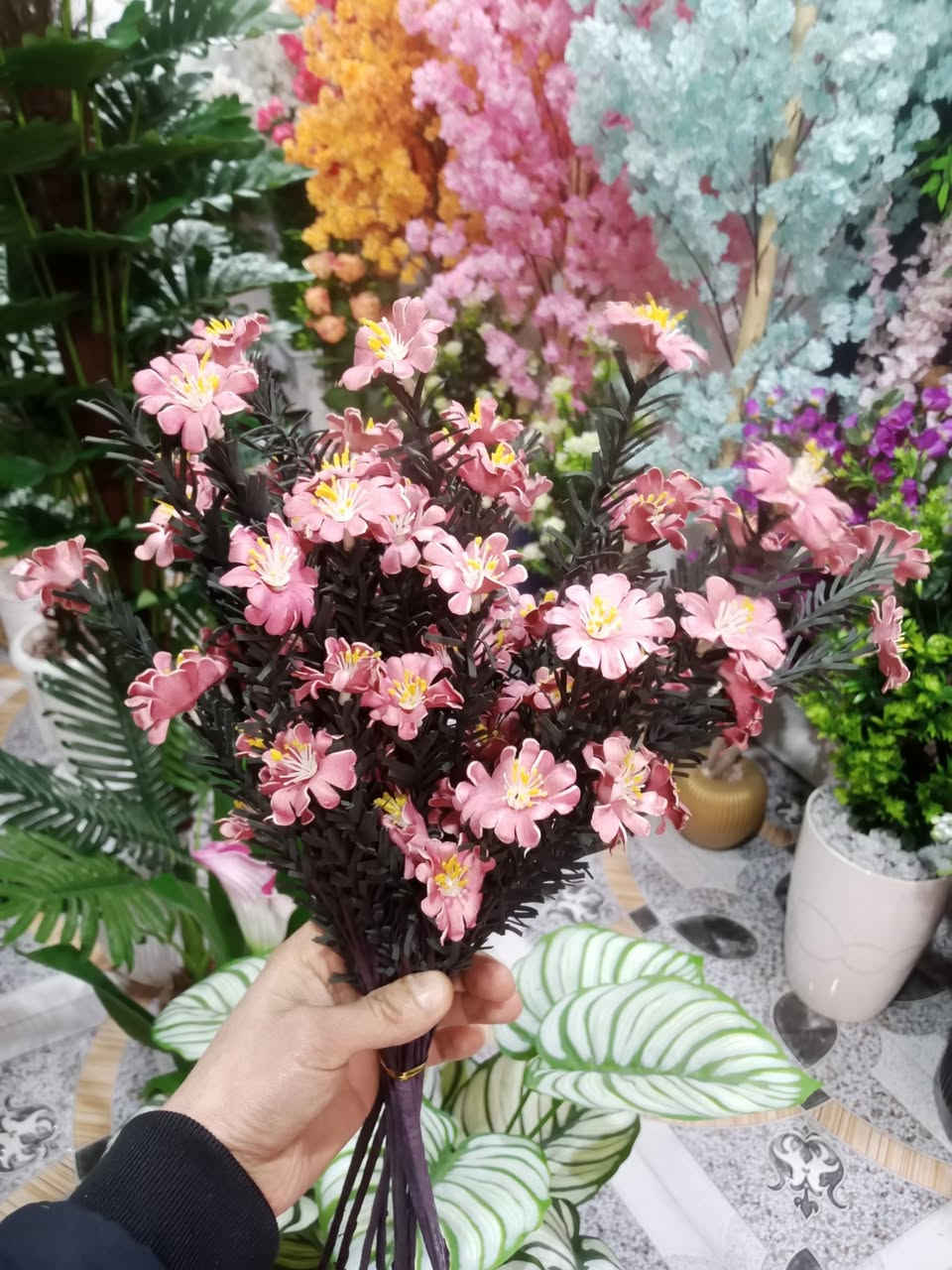 ورد الوان واشكال تجنن

مناسب للفازات والمسكات والأعمال اليدوية 🌼🌷🪻

متجر #سعفة

موقعنا شارع حي الجمعية الاولى خلف المركز الصحي

متواجدين يوميا من الساعة 3 عصرا حتى الساعة 11 ليلا

#الانبار
#هيت


**إذا كنت صاحب هذا الإعلان وتريد حذفه لأي سبب، رجاءا أرسل رسالة إلى الدعم الفني**