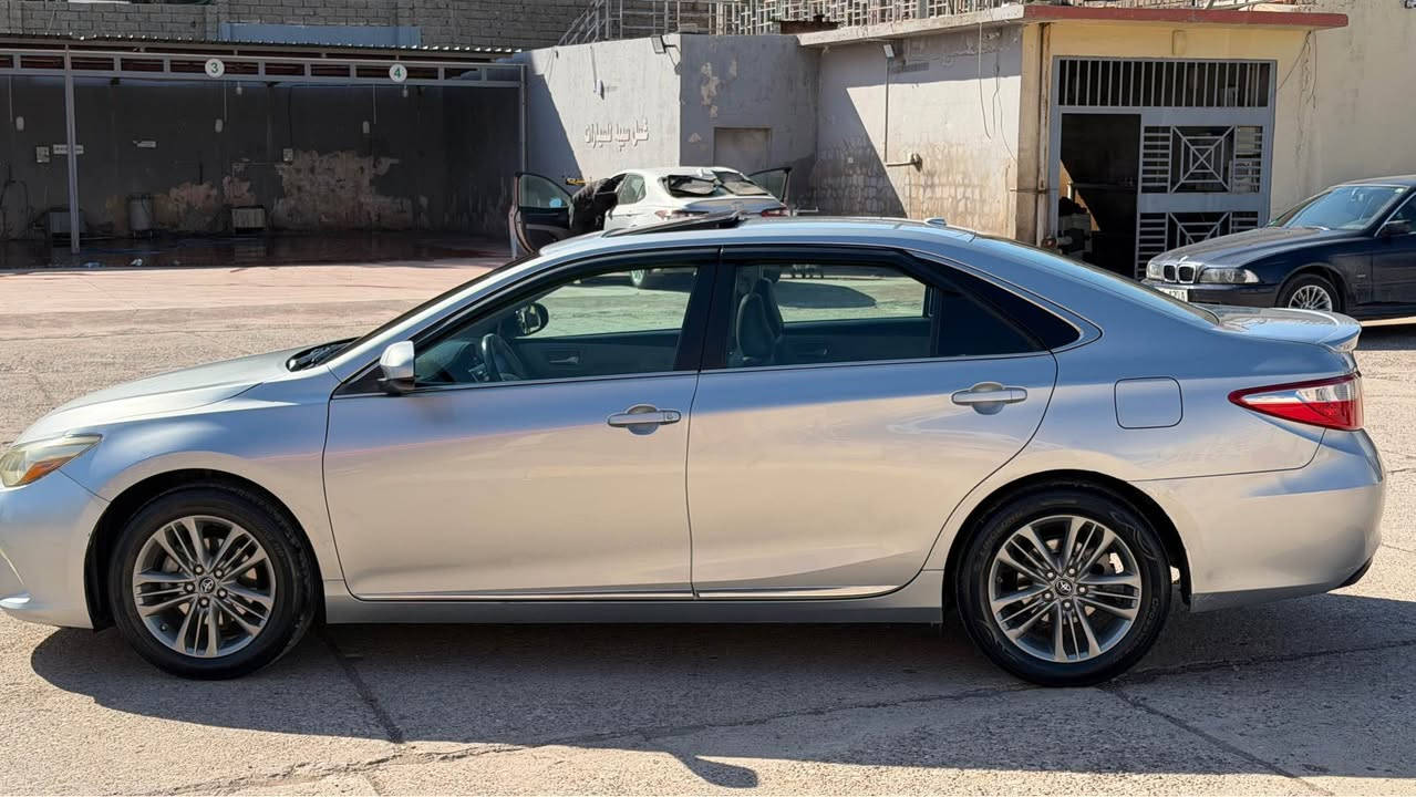 كامرى وارد امريكى 
موديل 2017 
موصفات se plas
شاشة كاميرة 
بصمة سلايت تشغيل عن بعد
شحن وارليس
موصفات معروفة 
سيارة فقط بنيد صبف بدون دواخل بدون ايرباكات 
سيارة تحويل وكالة شرط 
سيارة جاهزة مابي اى نقص
سعر سيارة 168$مجال قليل Singapore


**إذا كنت صاحب هذا الإعلان وتريد حذفه لأي سبب، رجاءا أرسل رسالة إلى الدعم الفني**