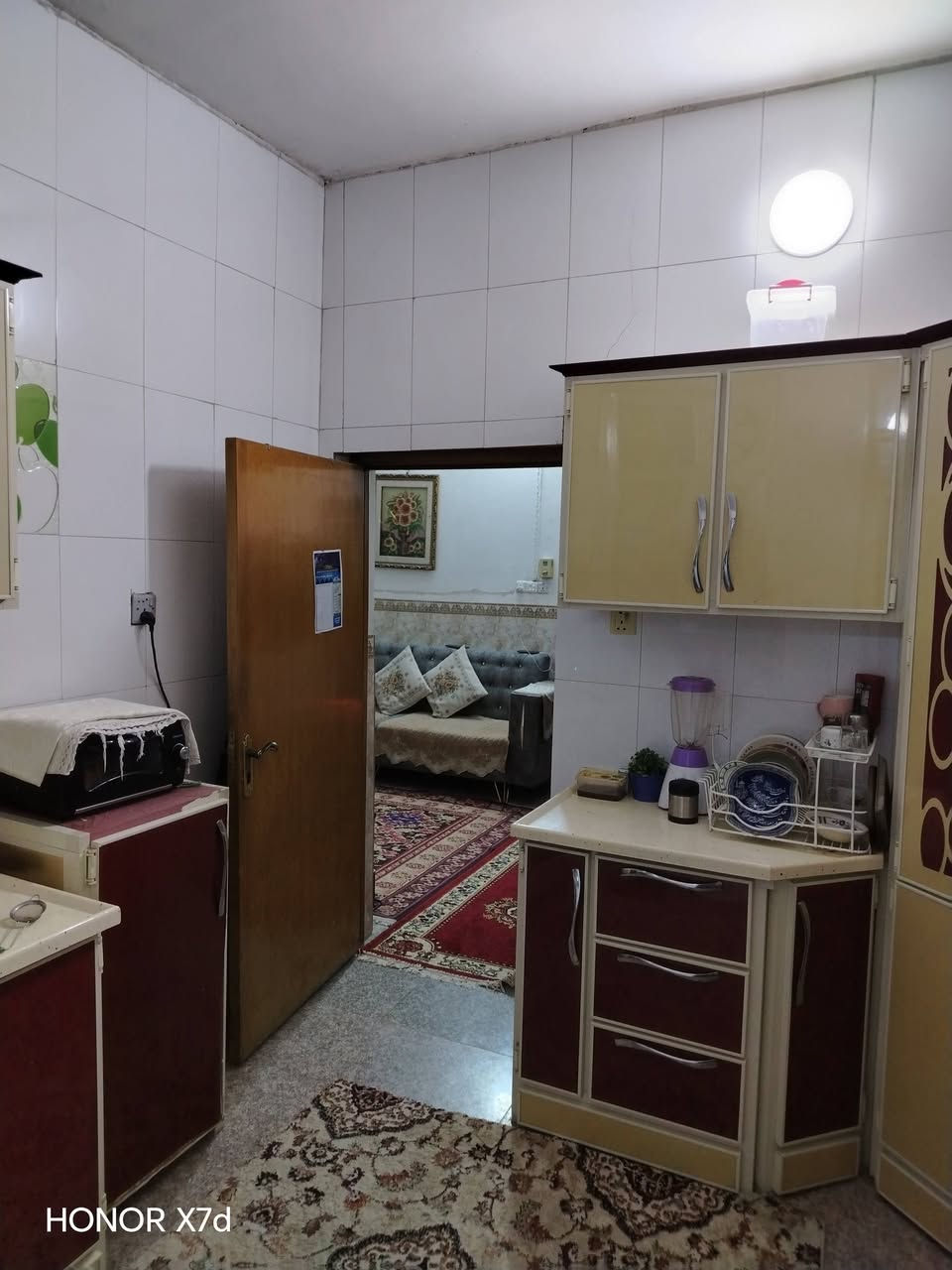 🏘️/ دار للبيع المساحة 120 م طابو صرف 

             الواجهة 7.5م / النزال 16 م 

🧱/ بناء نظيف جداً

الطابق الاول / مطبخ . هول . صالة . غرفة نوم . مجمع صحيات . گراج . 

الطابق الثاني / غرفة نوم . هول .

🌏الموقع / حلة حي الإمام خلف سنتر الأسعار ثاني دار عن شارع الضغط
⭕نستقبل جميع عروضكم السكنية والتجارية والزراعية
#لمعرفة_السعر مراسلة الصفحة أو مراجعة مكتب⬇️
#بشار_للعقار_والمقاولات بداية شارع الحسينية من جهة شارع 60
***********
***********
