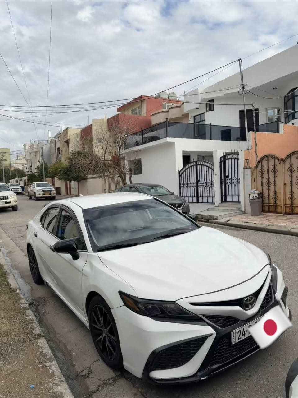 تويوتا كامرى موديل ٢٠٢٣ داخل كريمى رادار حساس كوشن كهربائي مواسفات Se رقم سنوى جديد رقم دهوك عام سبخ سعر ١٤٣ مجال ***********
