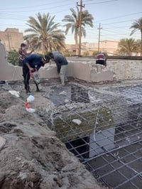 /كادر عمل جاهز تصعيد مواد +تنضيف بيوت حدائق+ تفليش+ دفن نهري +نقل اثاث...