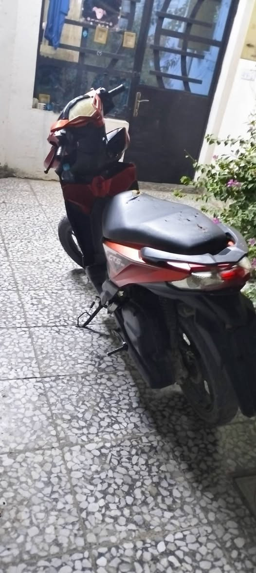دراجه صيني سرعه 140 ربع هندر محرك اخرس ستندر ترايهه خبل مال شغل السعر  175 قفلهه مكاني حي السفير قريب ع العبيدي رقمي  ***********
