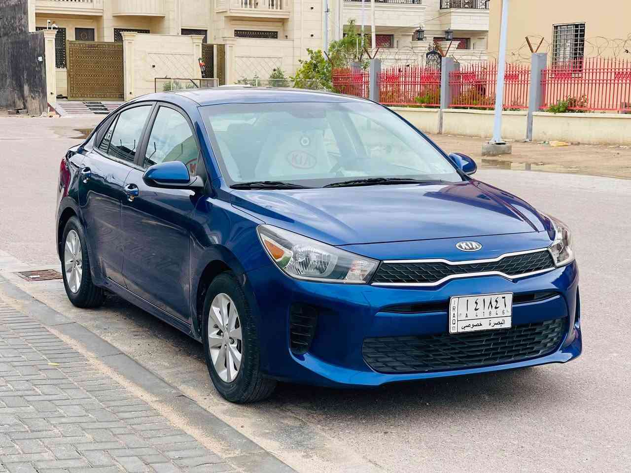 السلام عليكم للبيع كيا ريو موديل 2020 وارد امريكي مواصفات S شاشه جبيره تحكمات فول محرك 1600 دوش سياره حيل جديده استخدام بنيه ماشيه 73 رقم بصره معوقين وهلسنه تخلص حادثهه جاملغ امامي فقط ومبدل والباقي كلهه كفاله السعر 100وهاذا رقم صاحب السياره *********** البصرة, العراق
