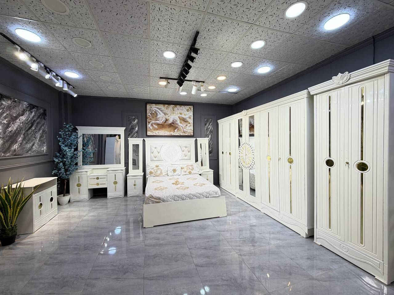 عرض خاص غرفة صاج كبيرة موديل تركي بسعر 950 الف فقط


**إذا كنت صاحب هذا الإعلان وتريد حذفه لأي سبب، رجاءا أرسل رسالة إلى الدعم الفني**