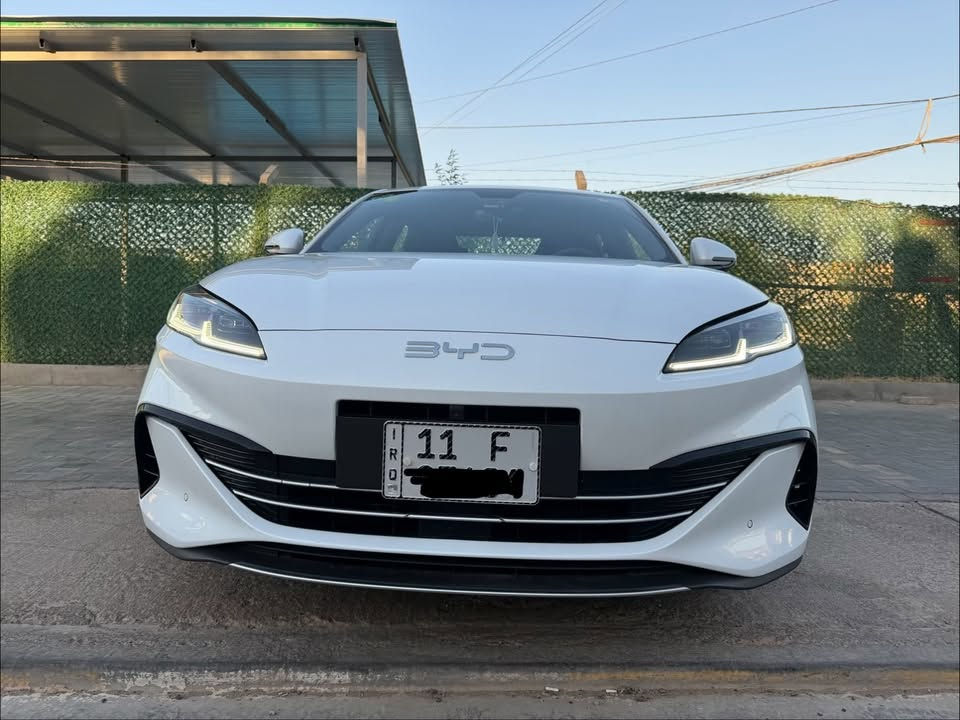 Byd سيل 6
موديل 2024 مكفولة 
نسخة ال120 كم
بانوراما 
٤ كاميرات
ماشية 9500 كم
السعر 25 مليون
المكان الفلوجة او بغداد
***********

