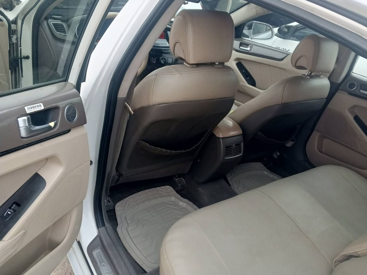 كادنزا 12 خليجي لللبيع اومراوس حسب القناعه بيهه خمس قطع ابيع حزام طخه خشم جاملغ امامي جهه يمين بدون دواخل كير محرك صدر تبريد جدد جاهزه تخم تاير السياره فول مواصفات كشن كهرباء جلد برده كهرباء بنوراما ستيرن كهراء تحكمات شغال لايت زنون السعر 110 بيهه مجال حك الجيه  مكان السياره الانبار الخالديه مشروع وطني بغداد تحويل ***********
