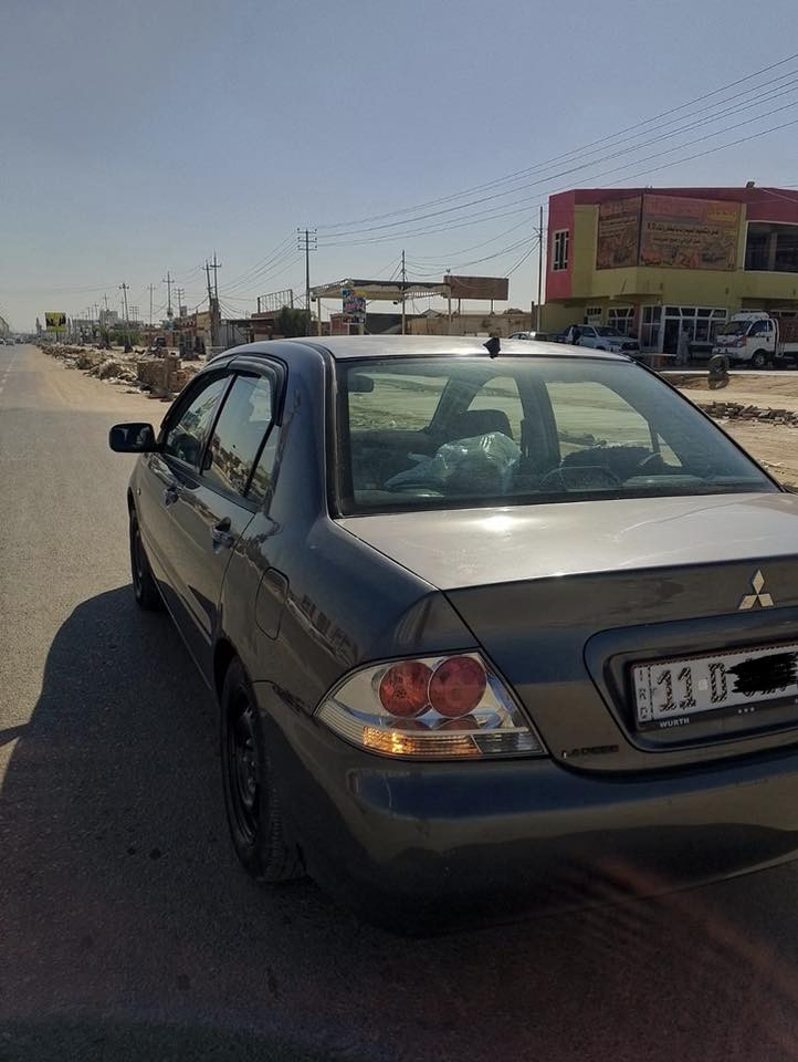 سلام عليكم لانسر لبيع 2011 وضع شركه العامه بسمي تحويل ثاني يوم منضومه غاز يطاليه شاشه تبريد وضع شركه كير محرك كله كفاله الصدر خلفي امامي جديد تخم تاير  جديد مثل ماموضح بلسونر بس الدوسه صبغ الباقي كفاله السعر 95 وبيه مجال لطيبين المكان بغداد حي الجهاد رقم *********** الثني وتساب ***********
