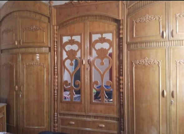 السلام عليكم غرفه للبيع عراقي تسگام السعر مليونين ونص قفل مليونين للتواصل *********** المکان النجف حي المیلاد
