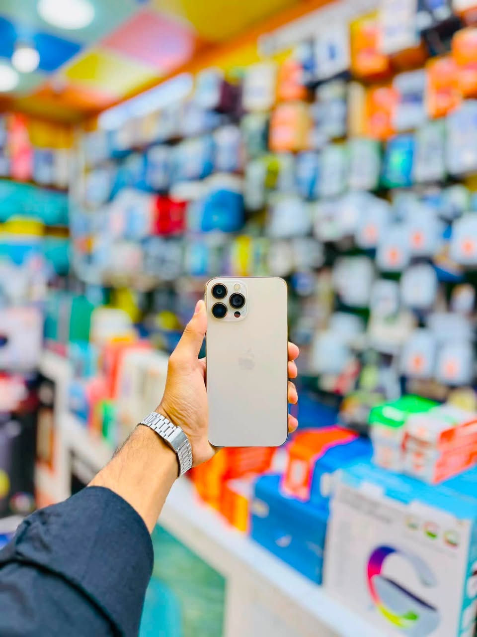 متـوفر ❤️‍🔥
Iphone 13  pro max
256 GB
تك (خط واحد )
شرق أوسط (الضمان )
البطاريه 73%‎‎
اللون ذهبي 

الهاتف :***********
الهاتف:***********

السعـر خاص رجاءاً ‼️

❤️‍🔥❤️‍🔥❤️‍🔥❤️‍🔥❤️‍🔥❤️‍🔥❤️‍🔥❤️‍🔥
