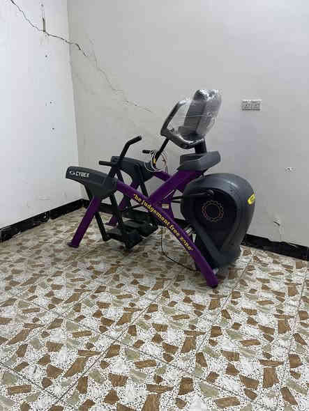 اوبتكل لايف فتنس امريكي حاويه 
ارك سايبكس امريكي 
***********وتس اب
