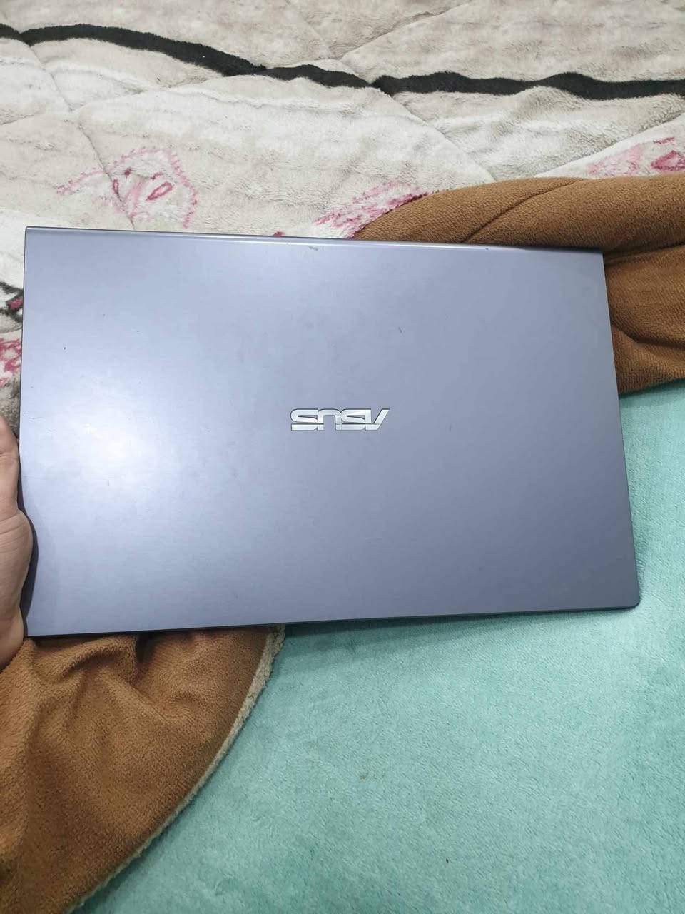 سلام عليكم
موصفات لابتوب 
Cor i5
Ram 12 GB
المعالج mx110 
Hdd 1t
Sdd 256 GB
غرض البيع للتطوير نضافه ٩٨٪؜ 
رايدها ب٦٠٠ الف


**إذا كنت صاحب هذا الإعلان وتريد حذفه لأي سبب، رجاءا أرسل رسالة إلى الدعم الفني**