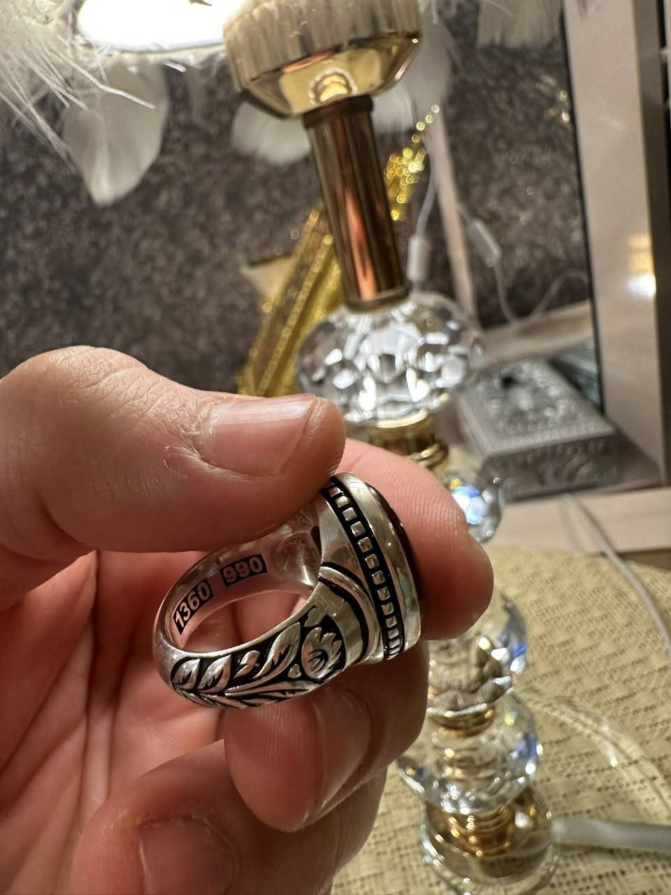 عقيق يماني كرزي صياغات عارف البحرين
قياس الخاتم 20 السعر قفل 250 
متوفر توصيل لجميع المحافظات


**إذا كنت صاحب هذا الإعلان وتريد حذفه لأي سبب، رجاءا أرسل رسالة إلى الدعم الفني**