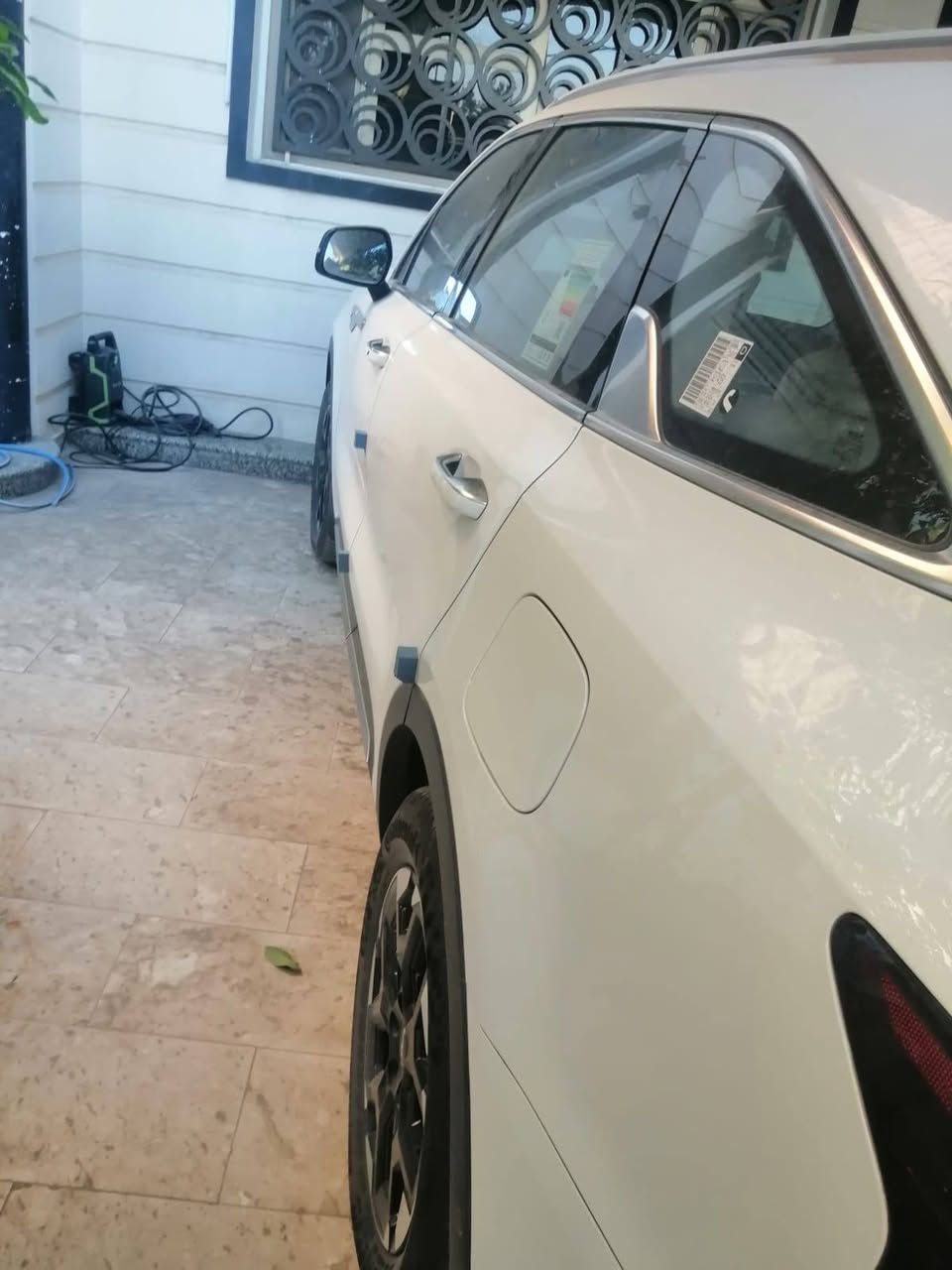 سورنتو ٢٠٢٥للبيع ماشيه ١٠٠٠٠مكفوله السعر ٢٧٥وبيهه مجال٤ سلندرللاستفسار الاتصال ***********
