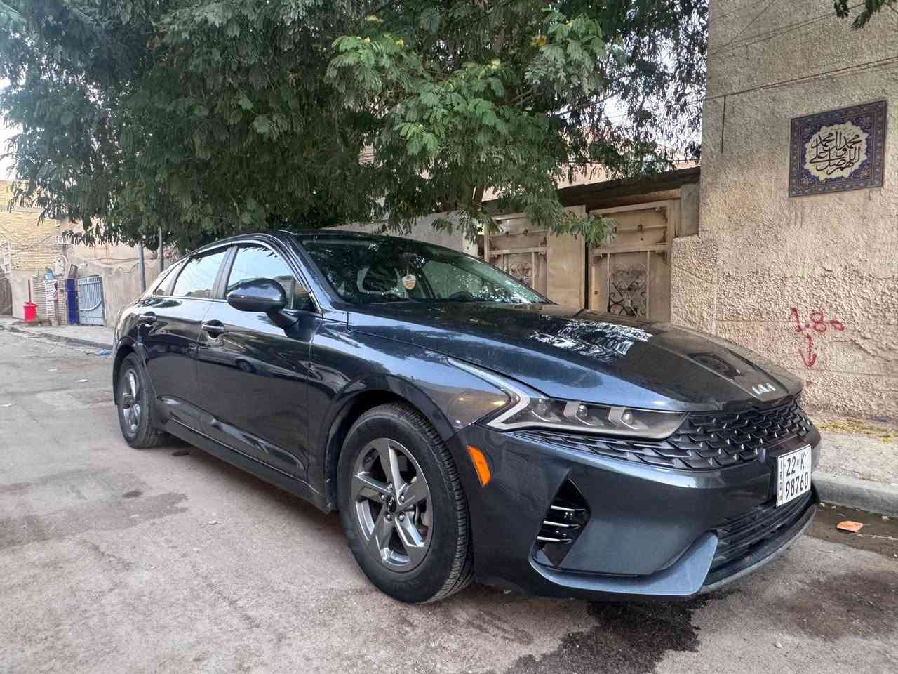 كي فايف موديل 2022 رقم اربيل محرك 1600 تيربو بيها قطعتين باب وجاملغ وبيها عندي صارت طخات ممصلحها  ترجع بارد بالجاملغ الخلفي الهلال والجنطة گد شبر السعر 145 العنوان بغداد الصابيات الاتصال على رقم الهاتف ***********

